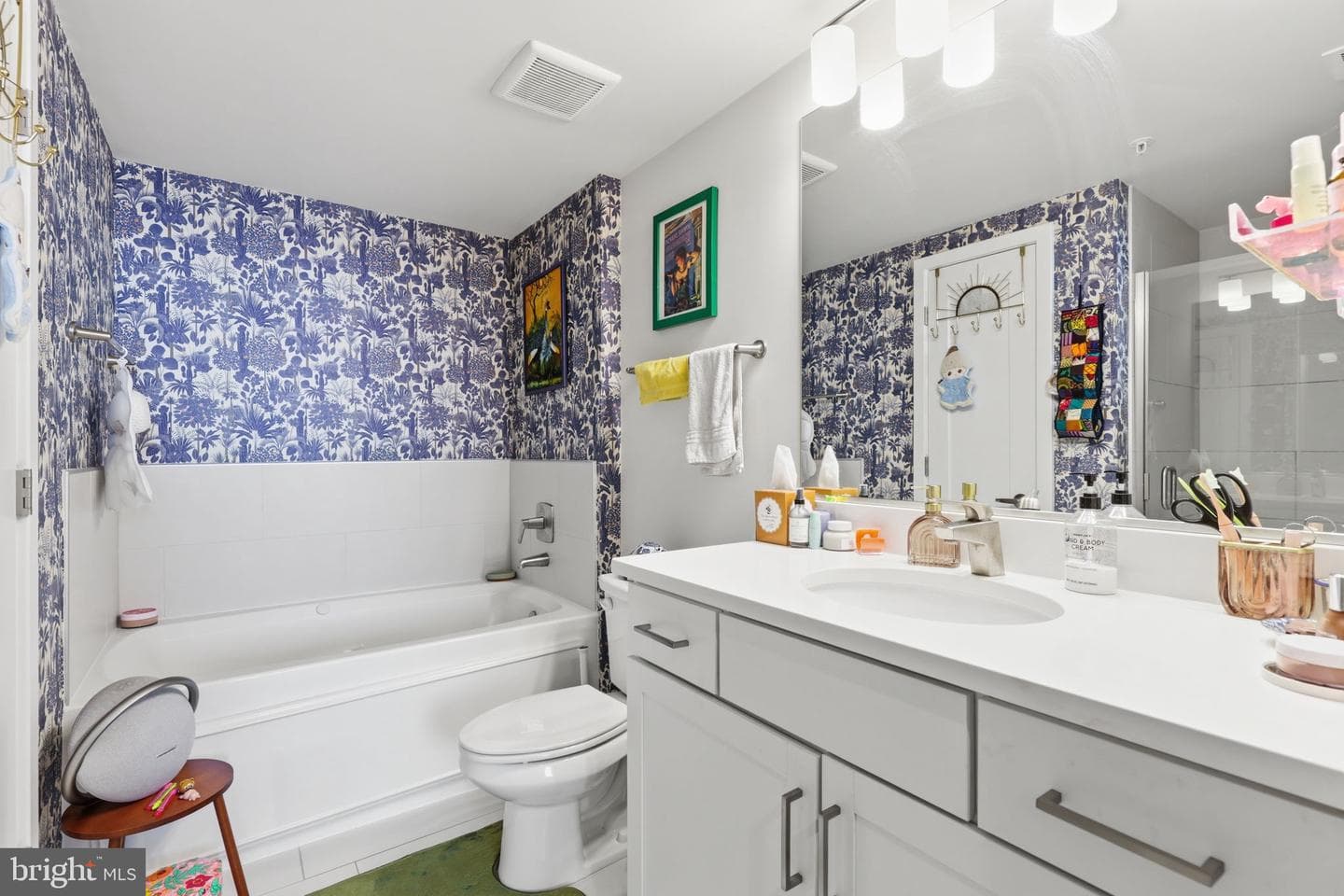50 Florida Avenue NE #819 photo 17