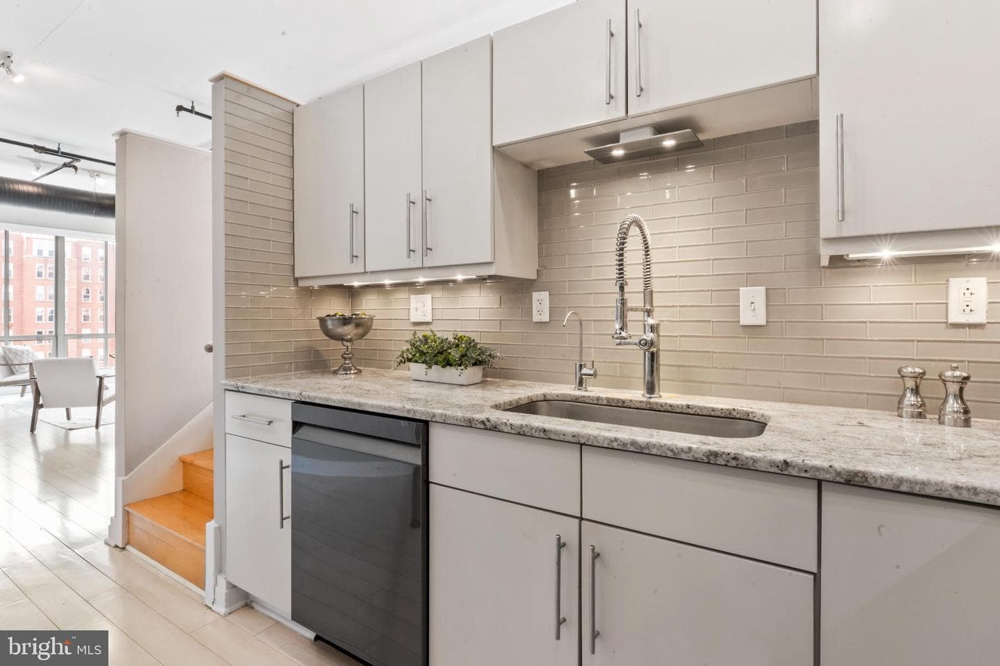 301 Massachusetts Avenue NW #701 photo 12