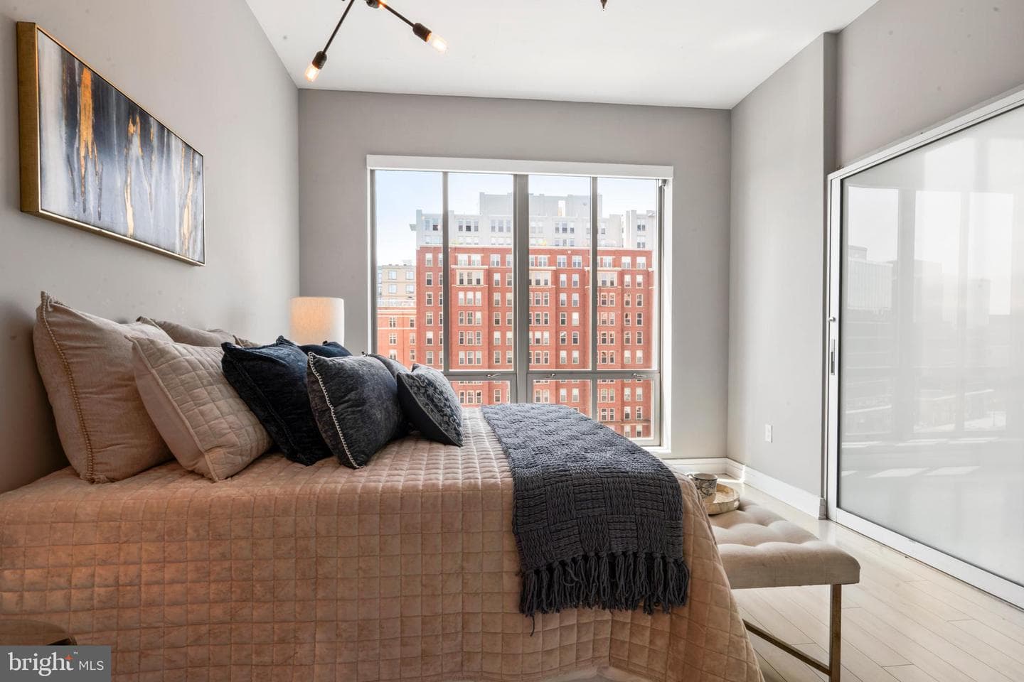 301 Massachusetts Avenue NW #701 photo 32