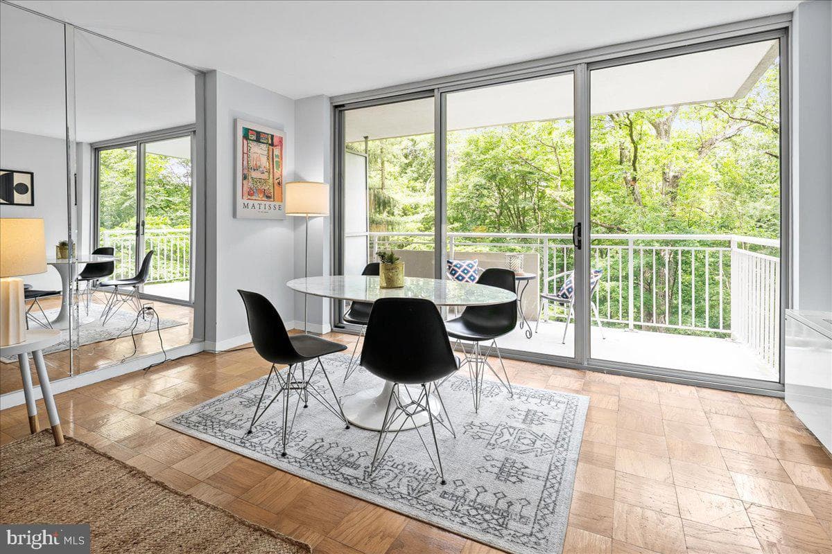 3001 Veazey Terrace NW #322, Washington