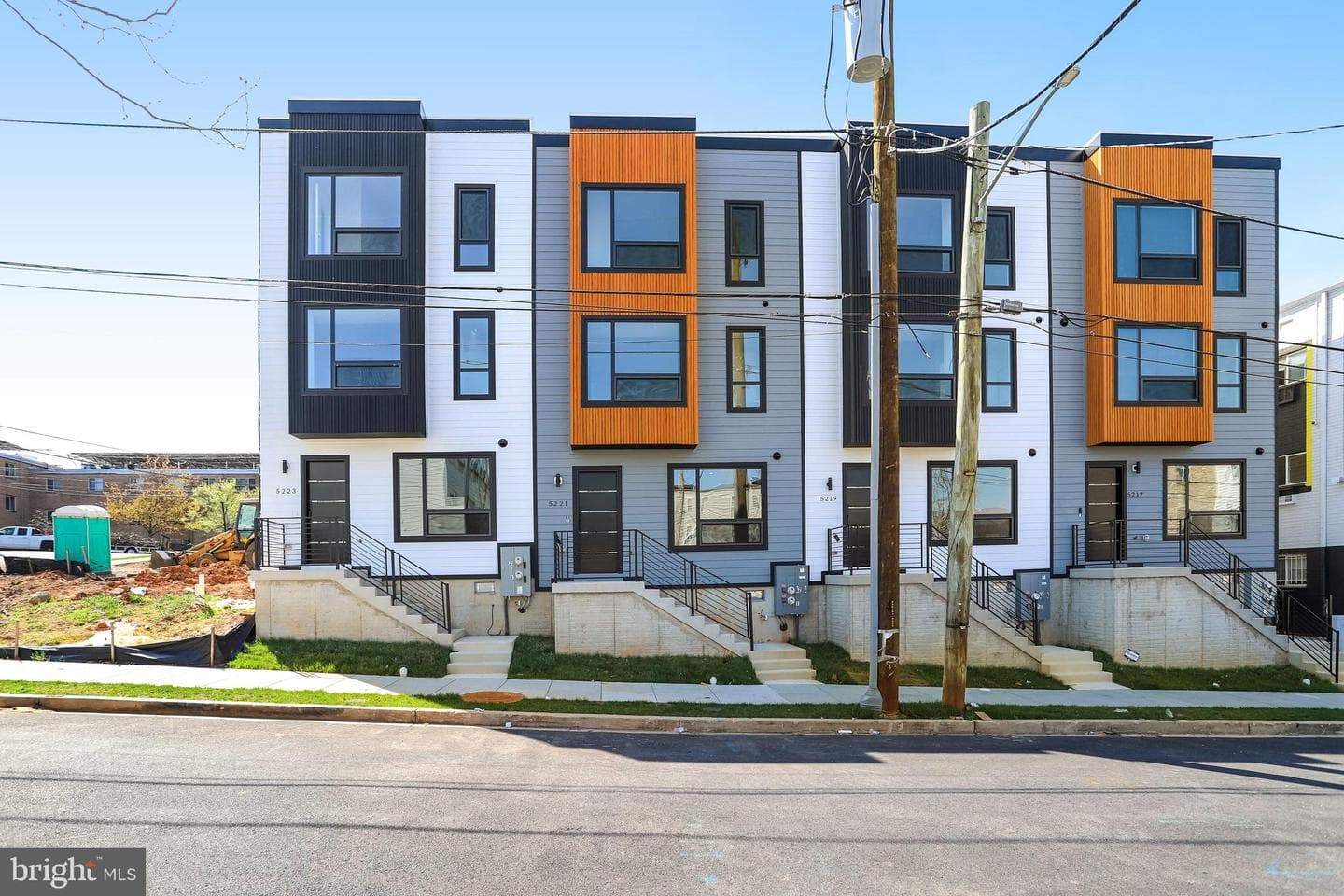 5219 F Street SE, Washington