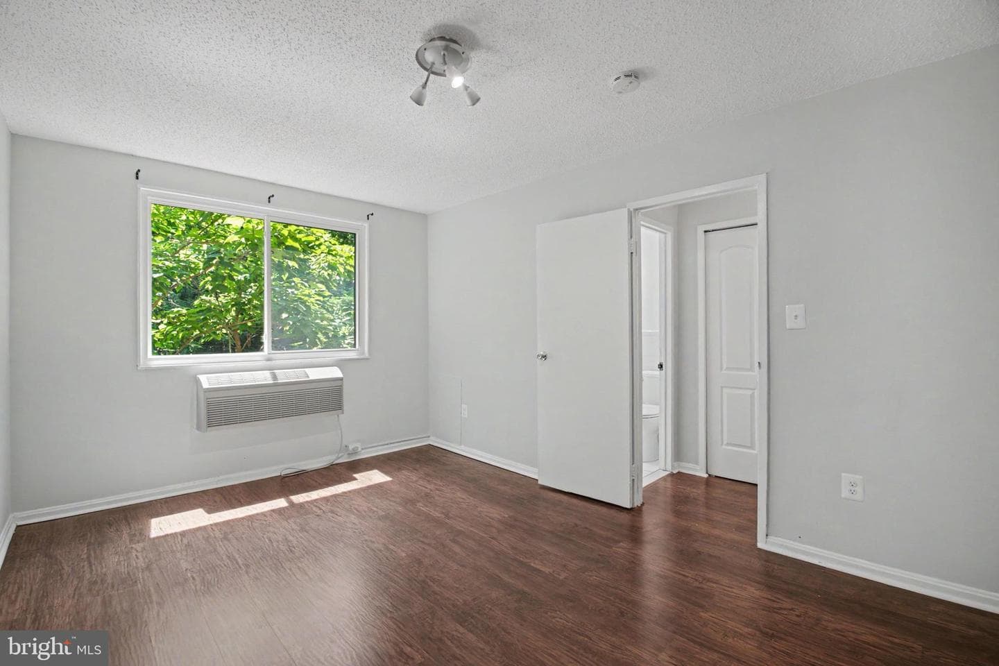 1907 Good Hope Road SE #108 photo 10
