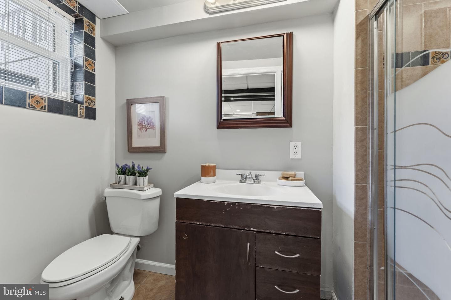 1333 Varnum Street NE photo 28
