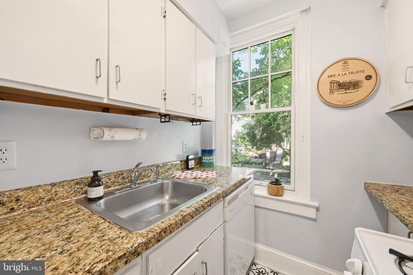 2410 20th Street NW #106 photo 21
