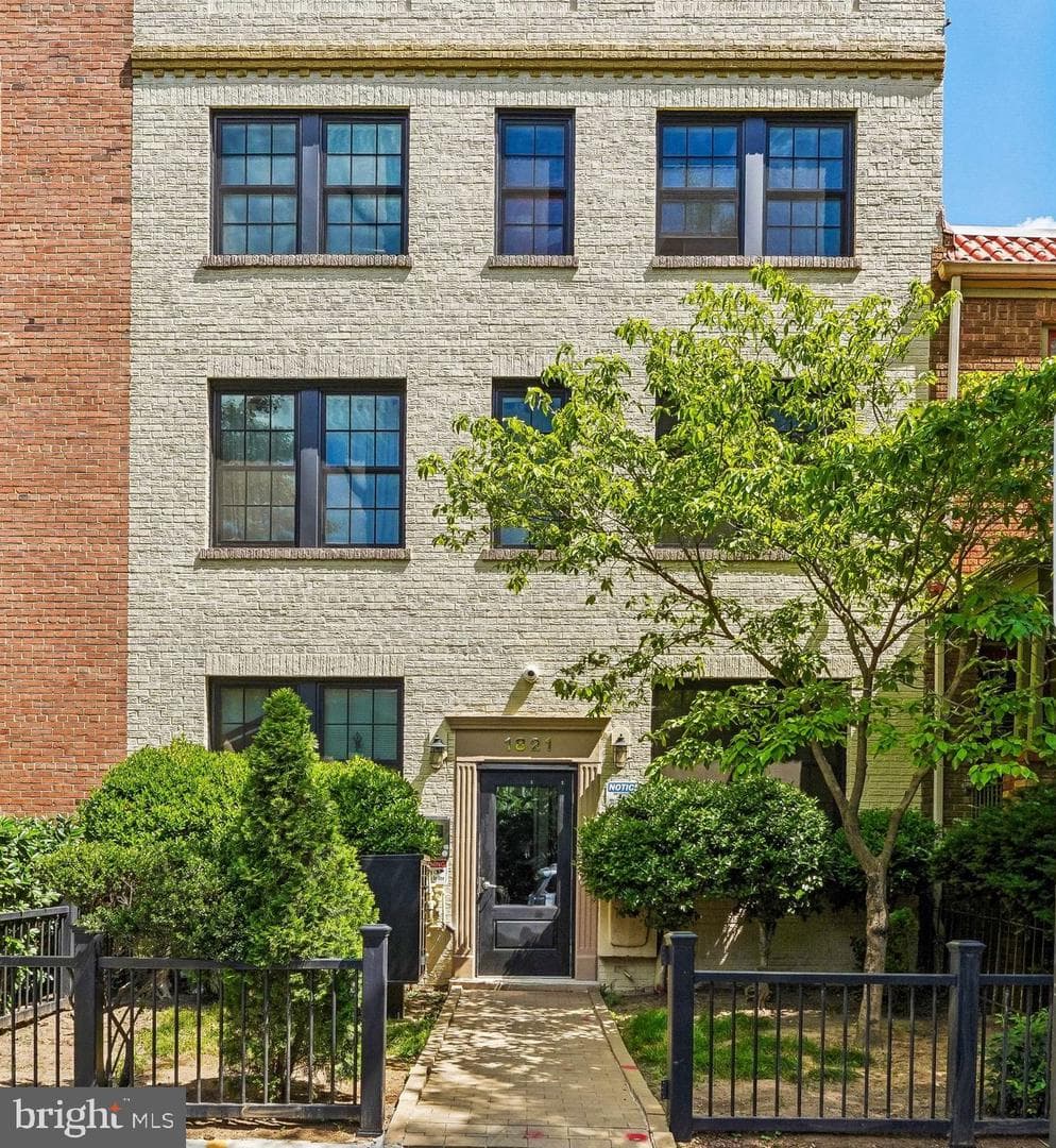 1821 T Street NW, Washington