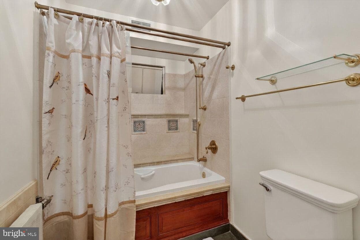 4000 Cathedral Avenue NW #229/239 B photo 22