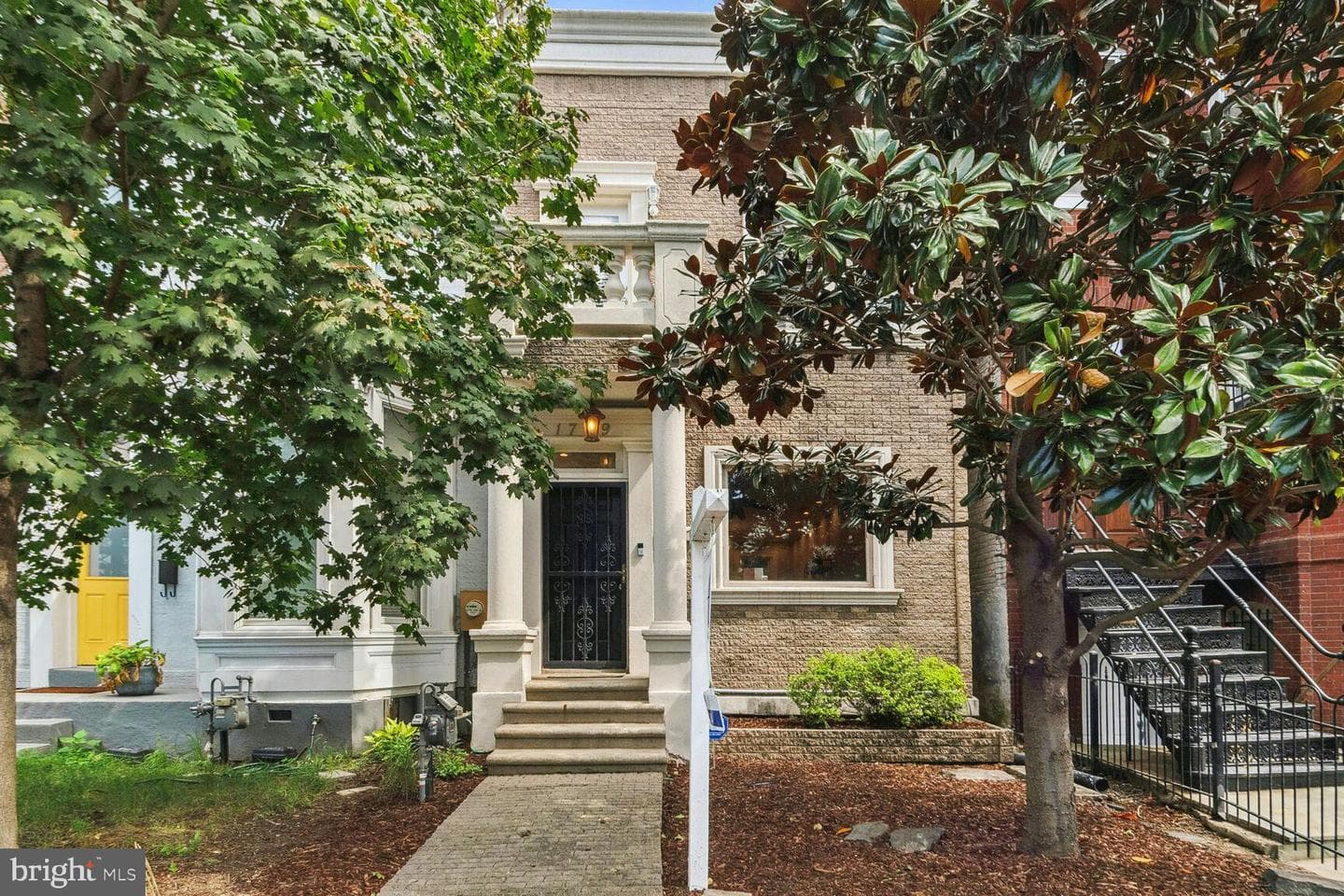 1709 6th Street NW