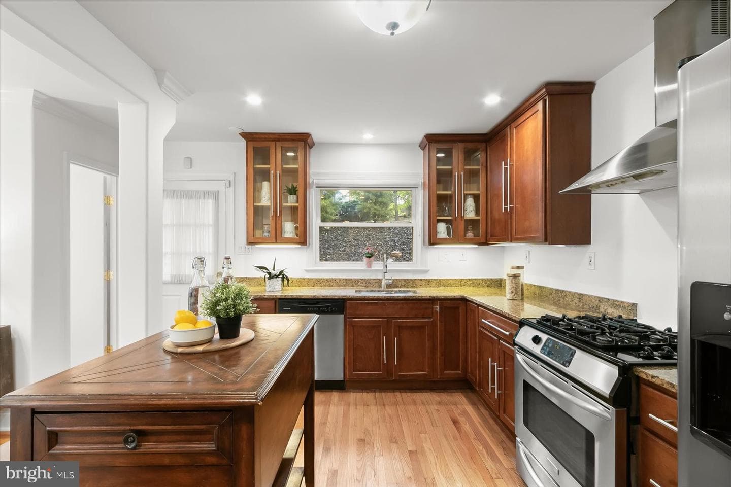 3650 Alton Place NW photo 7