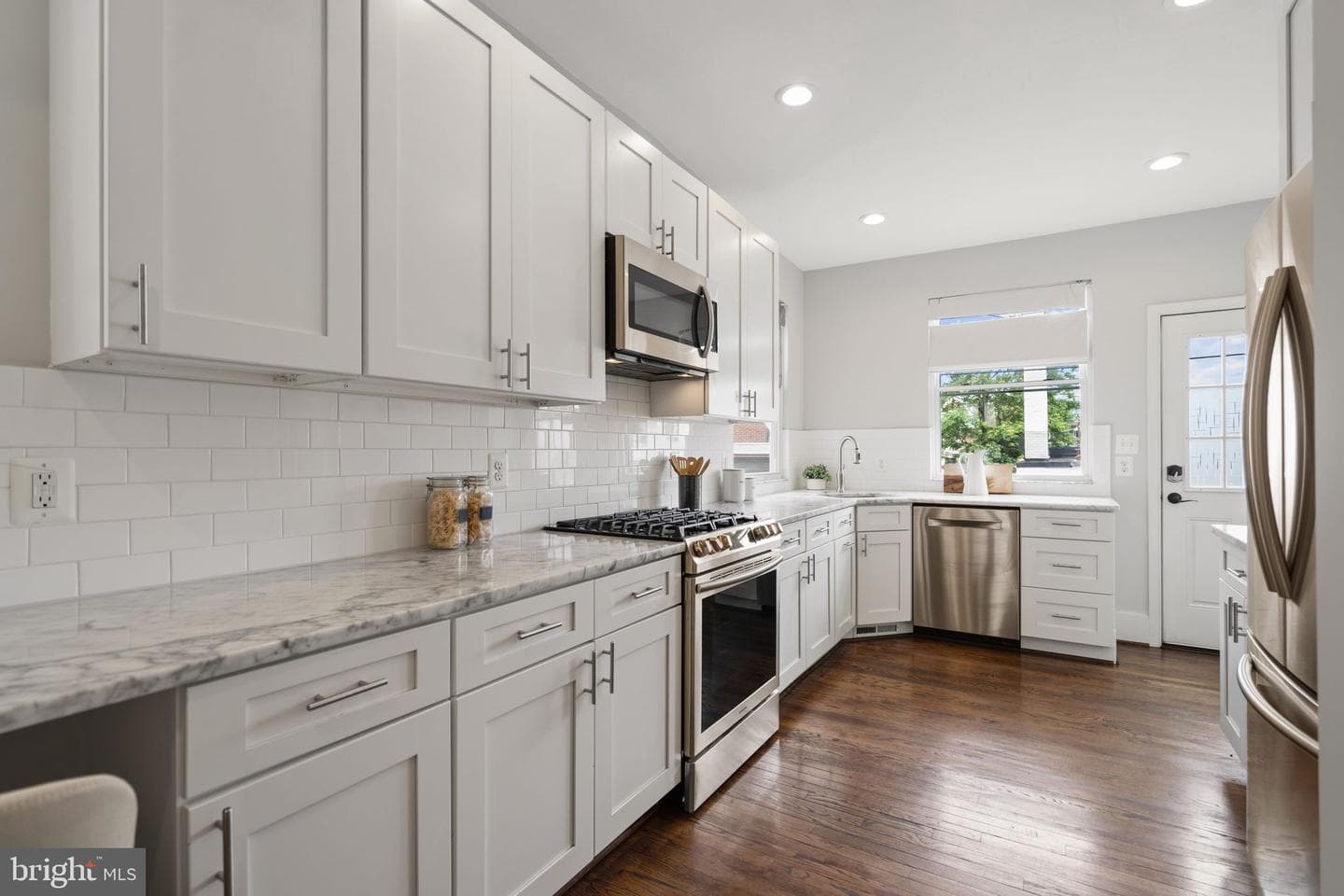 2129 4th Street NE photo 18