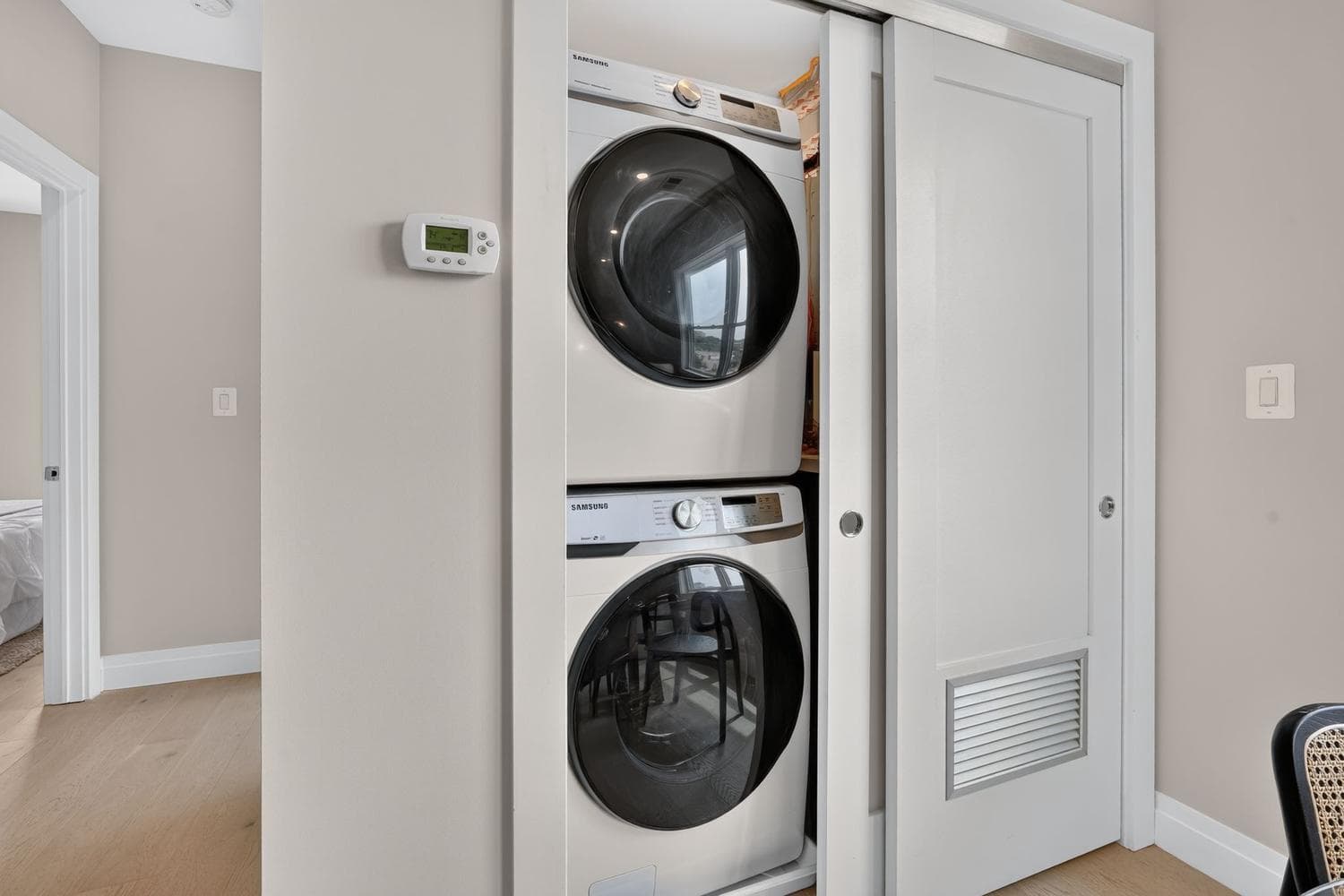 1102 Staples Street NE #301 photo 16