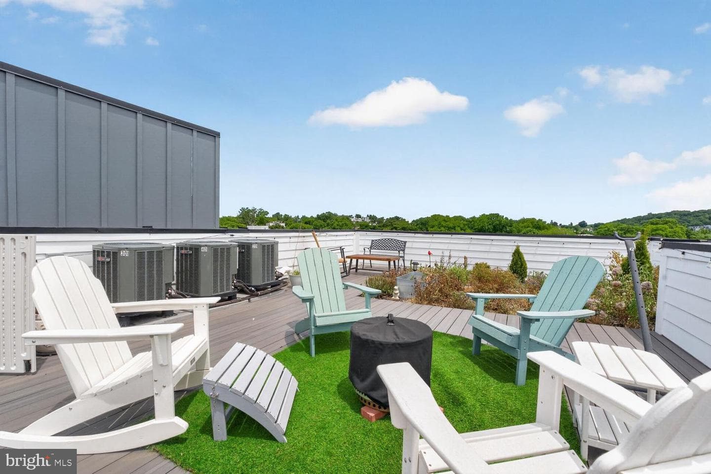 1102 Staples Street NE #301 photo 20