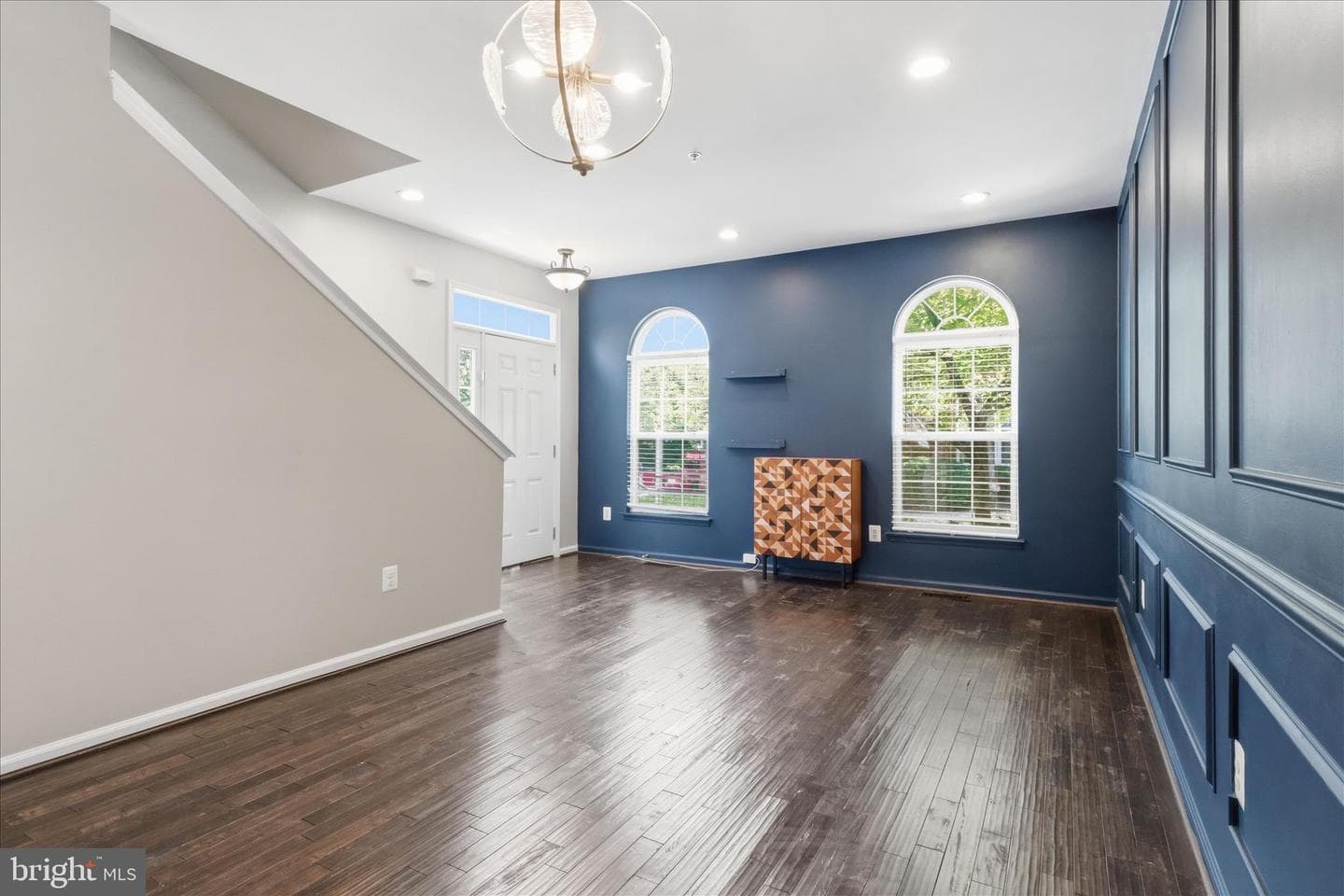 121 Danbury Street SW photo 8