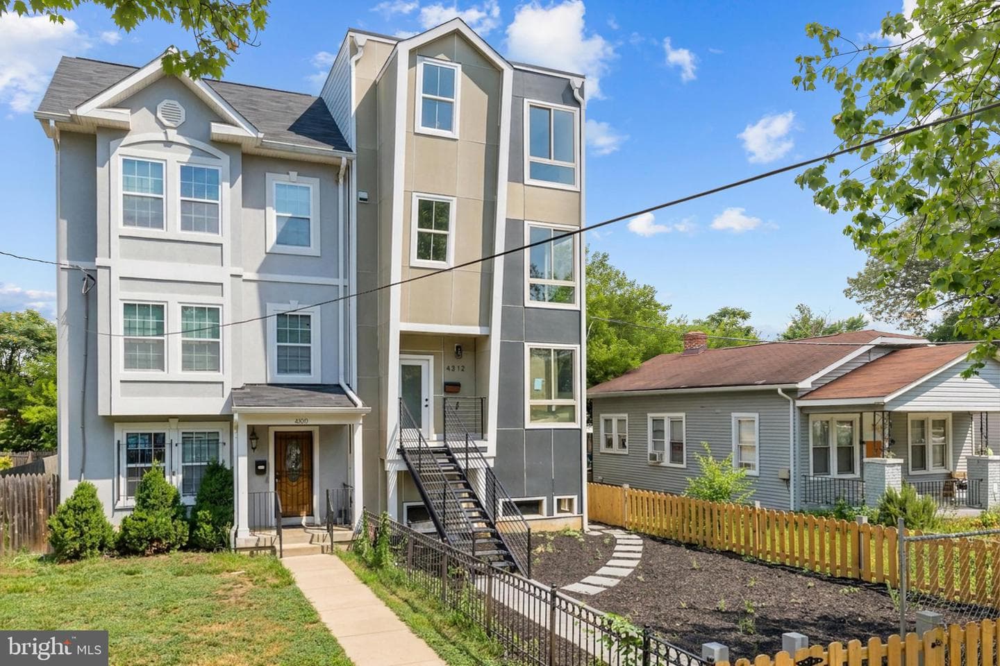 4312 Hayes Street NE, Washington