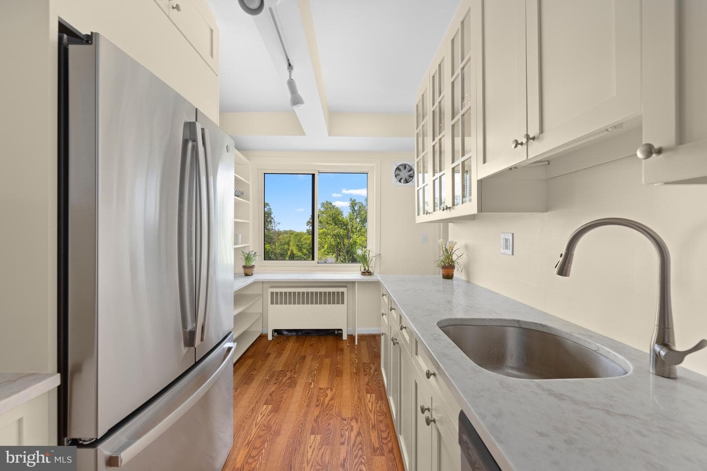 4201 Cathedral Avenue NW #1405w photo 10