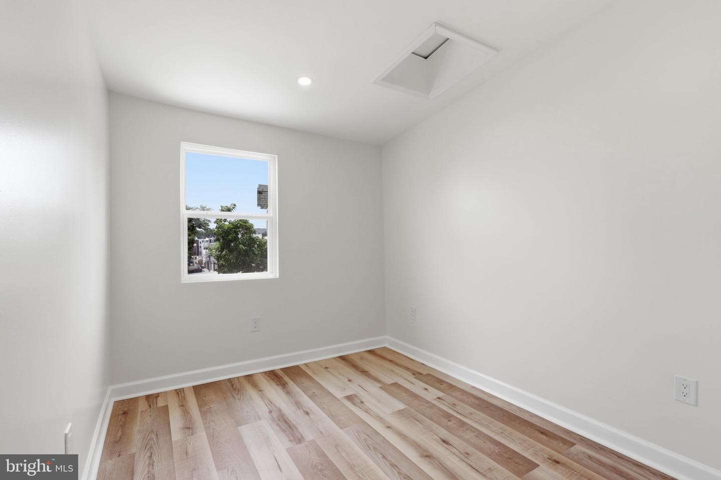 2212 North Capitol Street NW photo 31