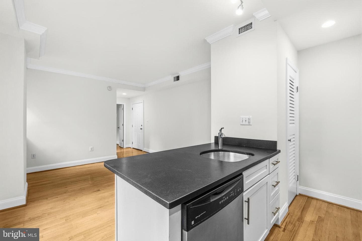 1701 16th Street NW #321 photo 10