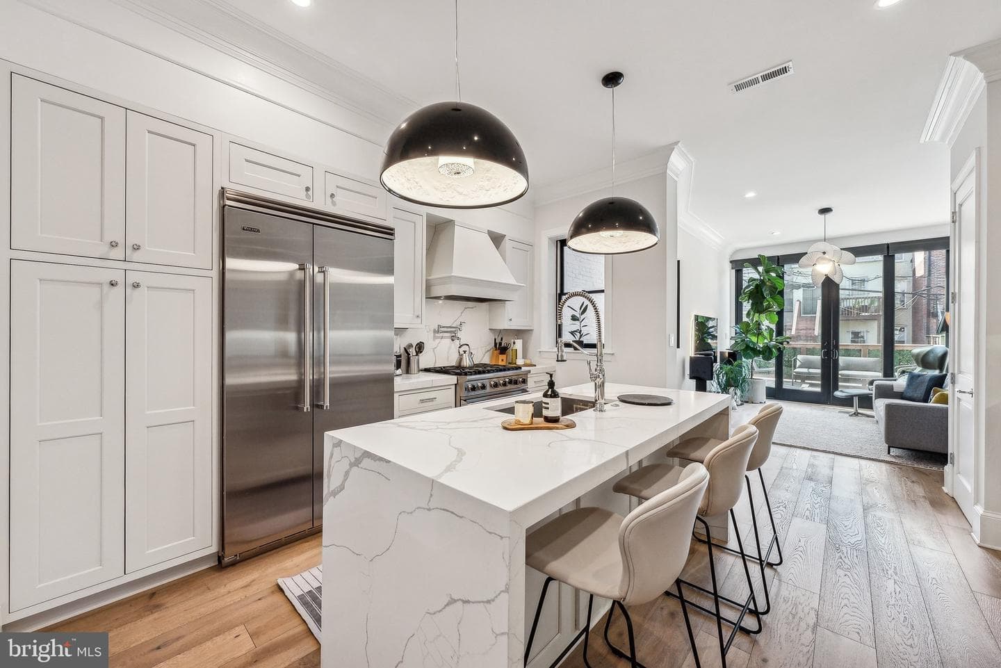 914 Westminster Street NW photo 8