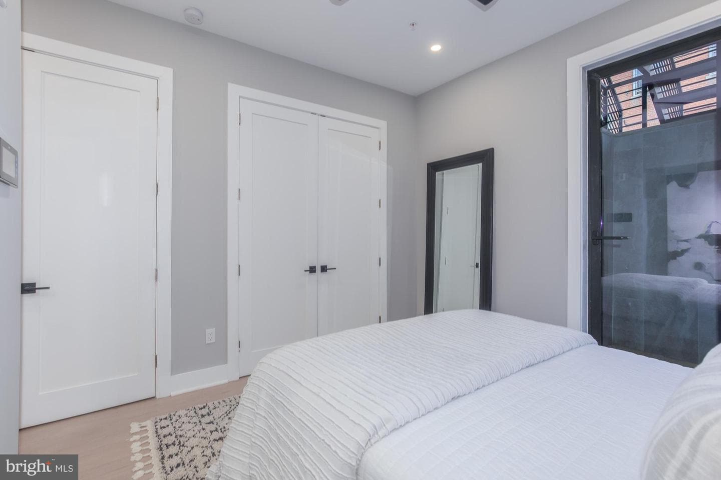 1332 G Street SE #1 photo 26