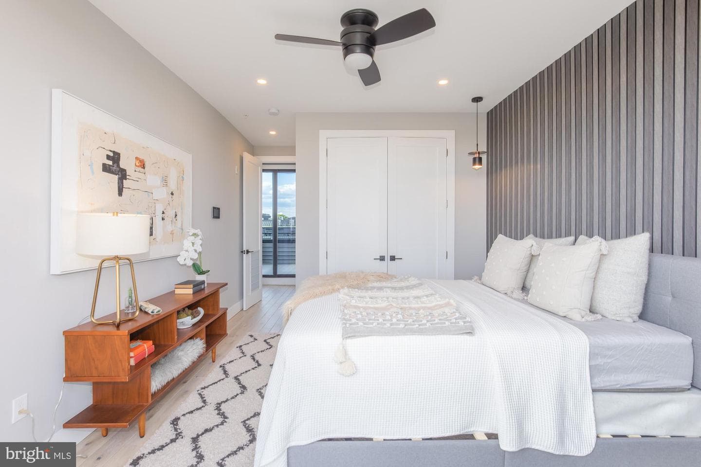 1332 G Street SE #3 photo 21