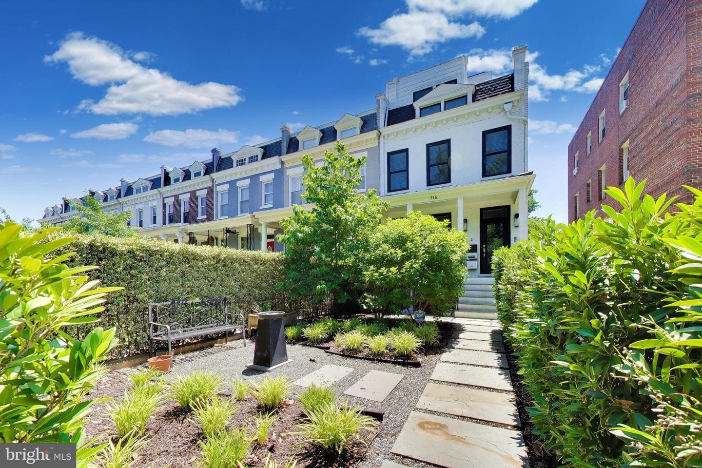 715 K Street NE #1, Washington