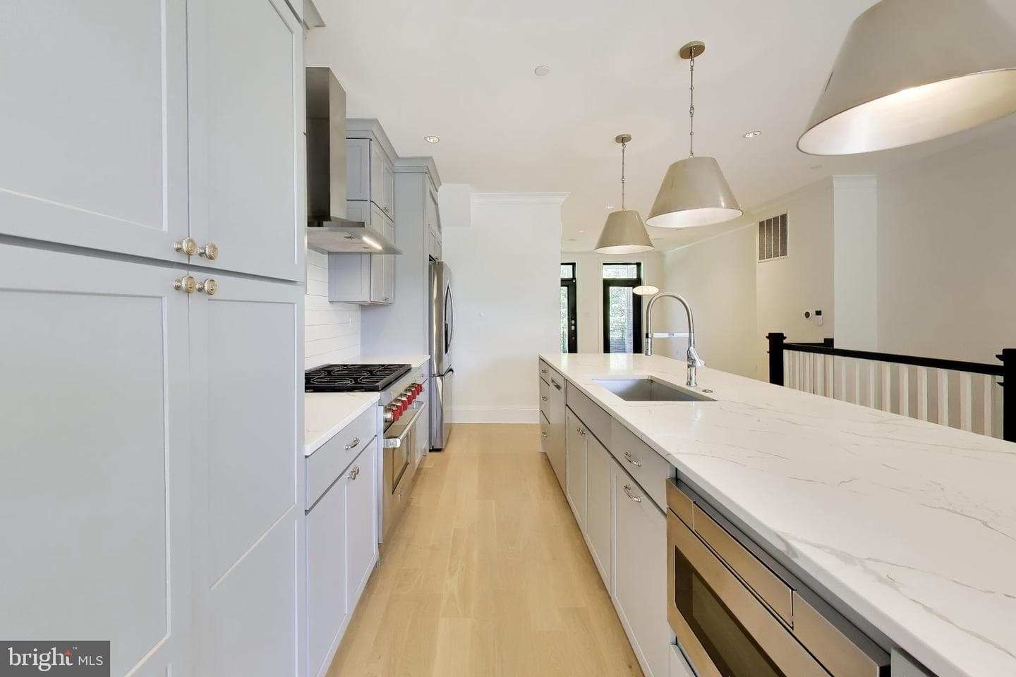 715 K Street NE #1 photo 17