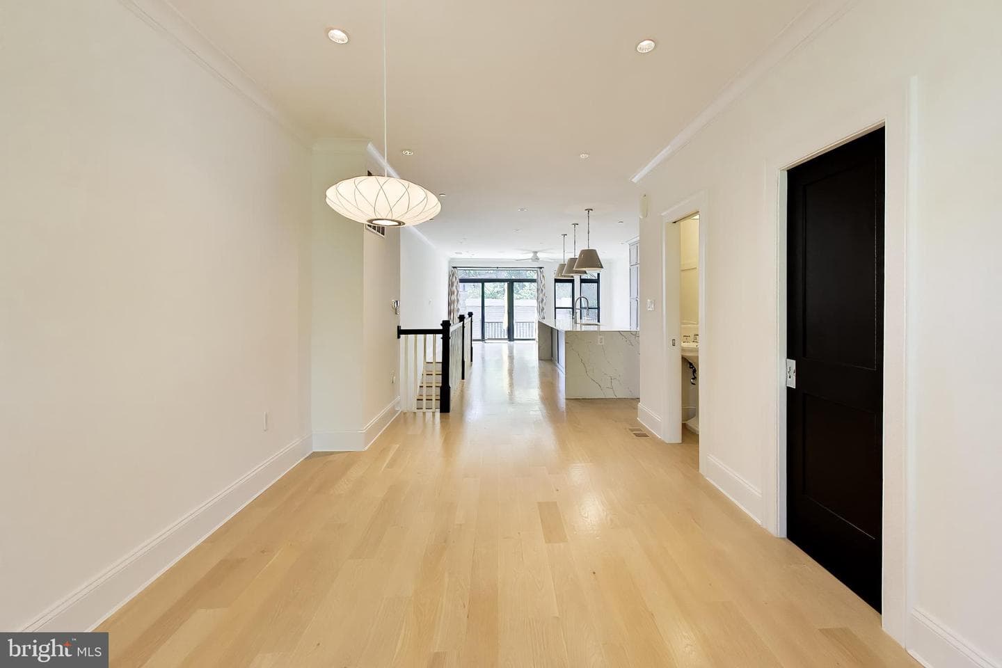 715 K Street NE #1, Washington