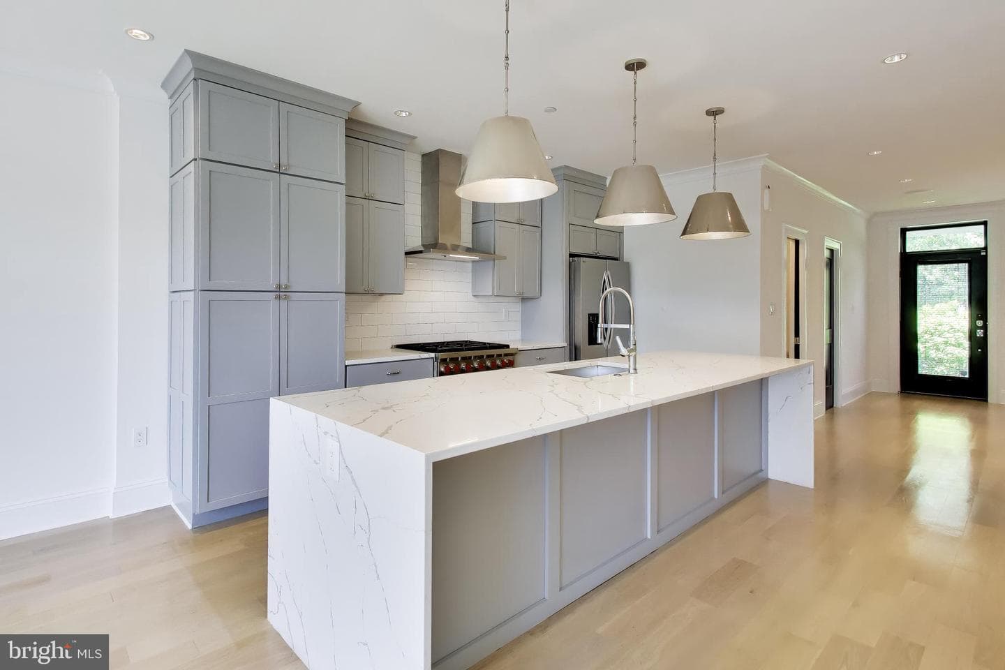 715 K Street NE #1 photo 8