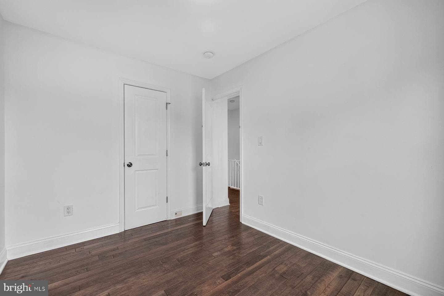 417 Burbank Street SE photo 18