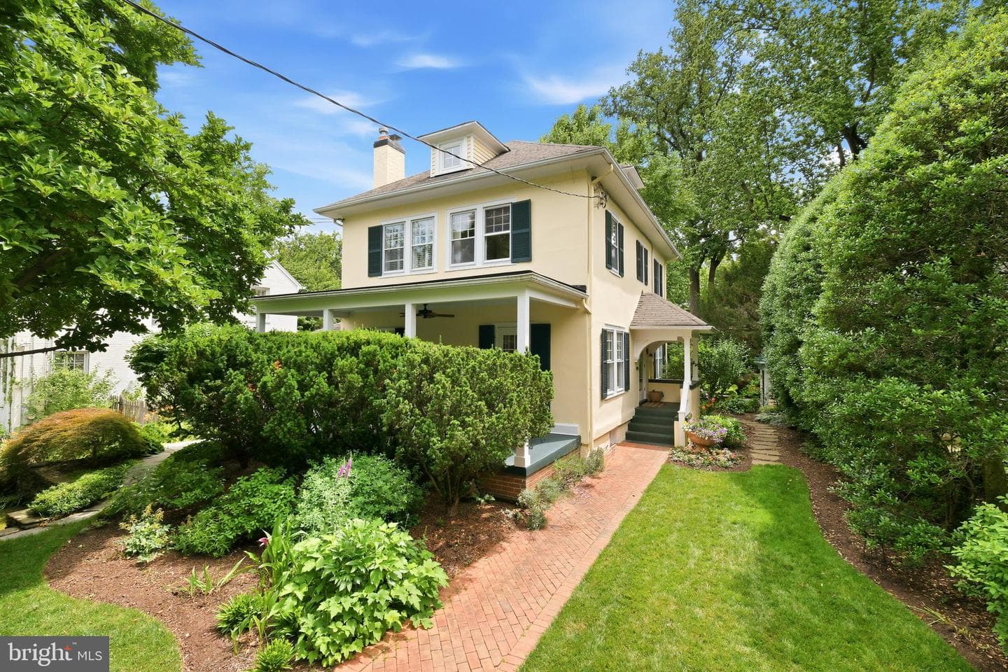 6411 33rd Street NW, Washington