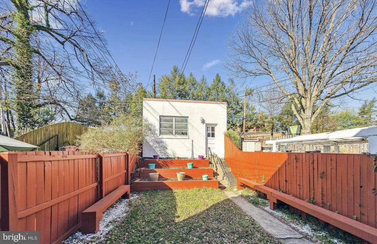 4102 Arkansas Avenue NW photo 24