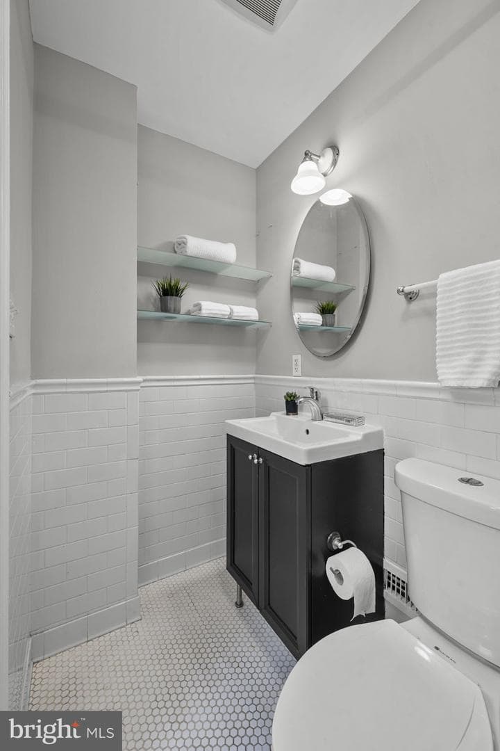 649 16th Street NE photo 26