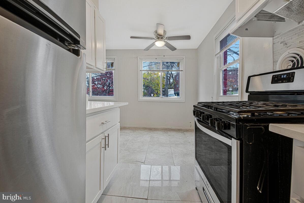 107 Joliet Street SW photo 13