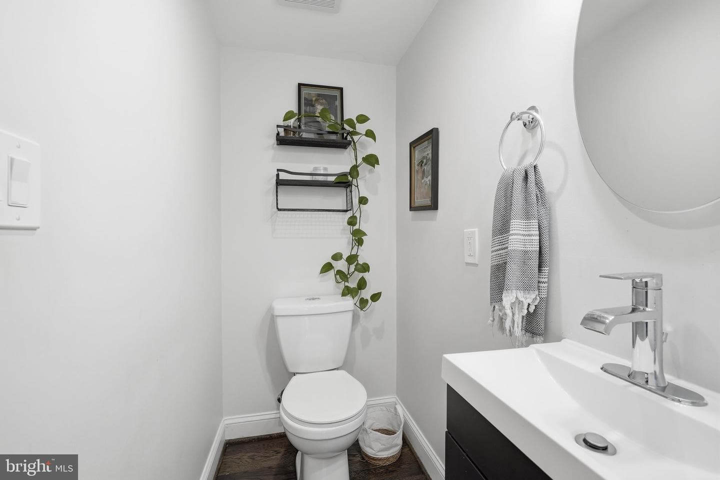 2700 4th Street NE photo 16