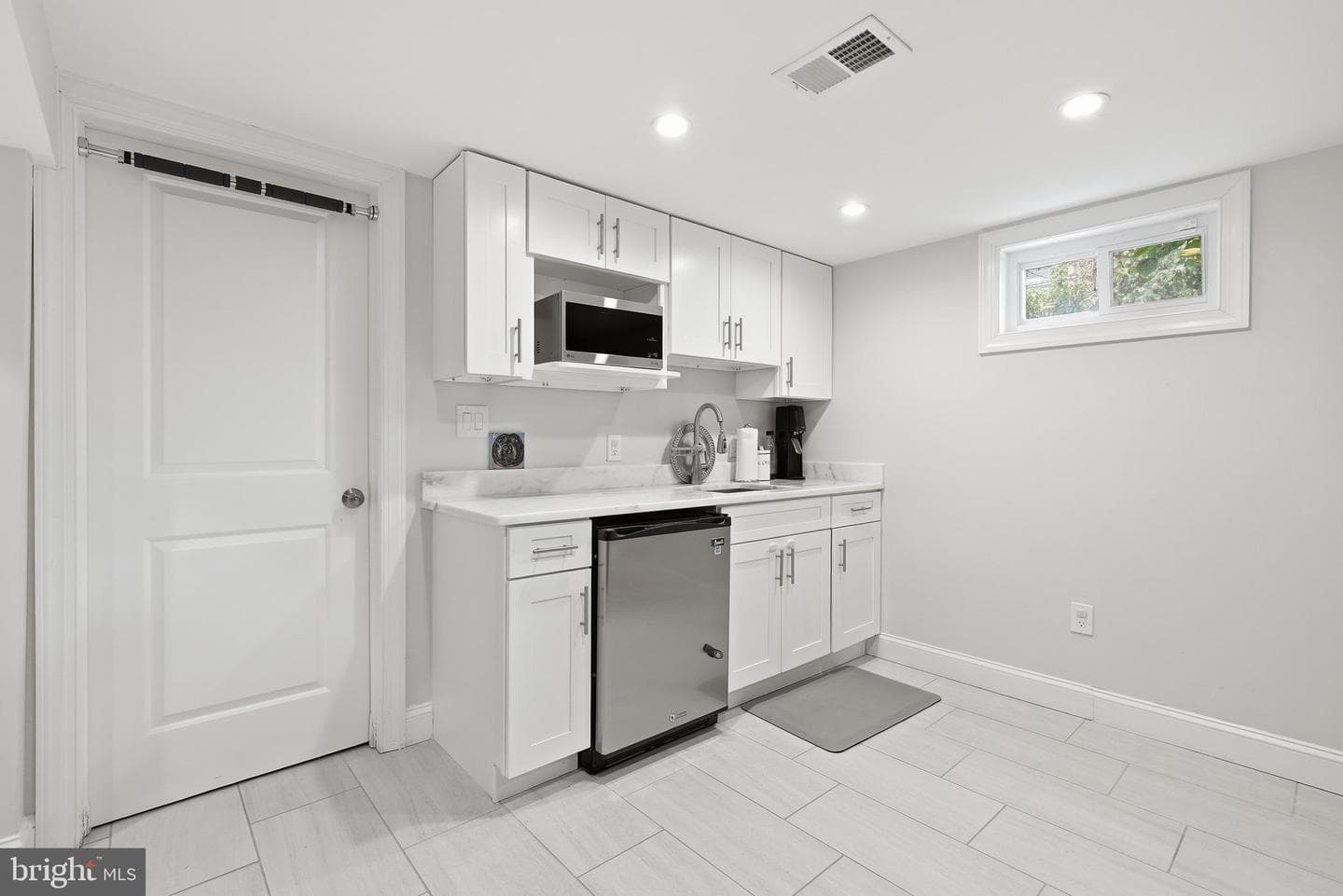 2700 4th Street NE photo 32