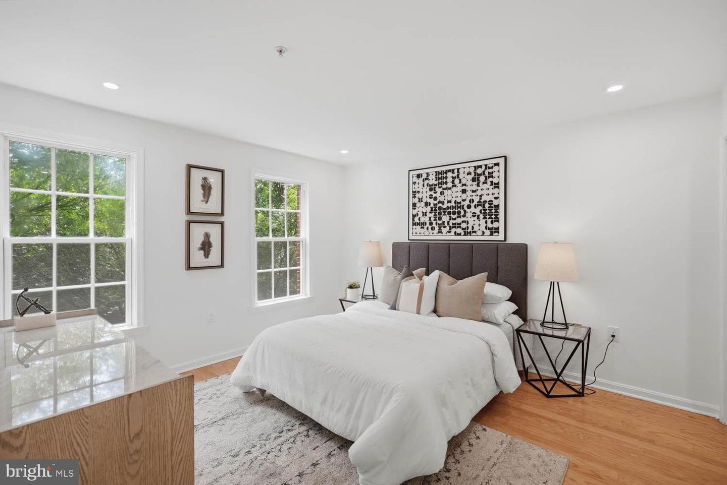 1935 Belmont Road NW #1122 photo 19