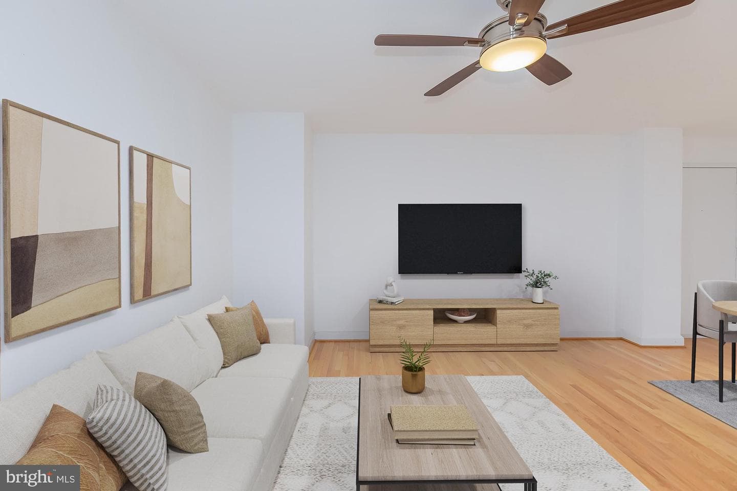 1316 New Hampshire Avenue NW #503 photo 7