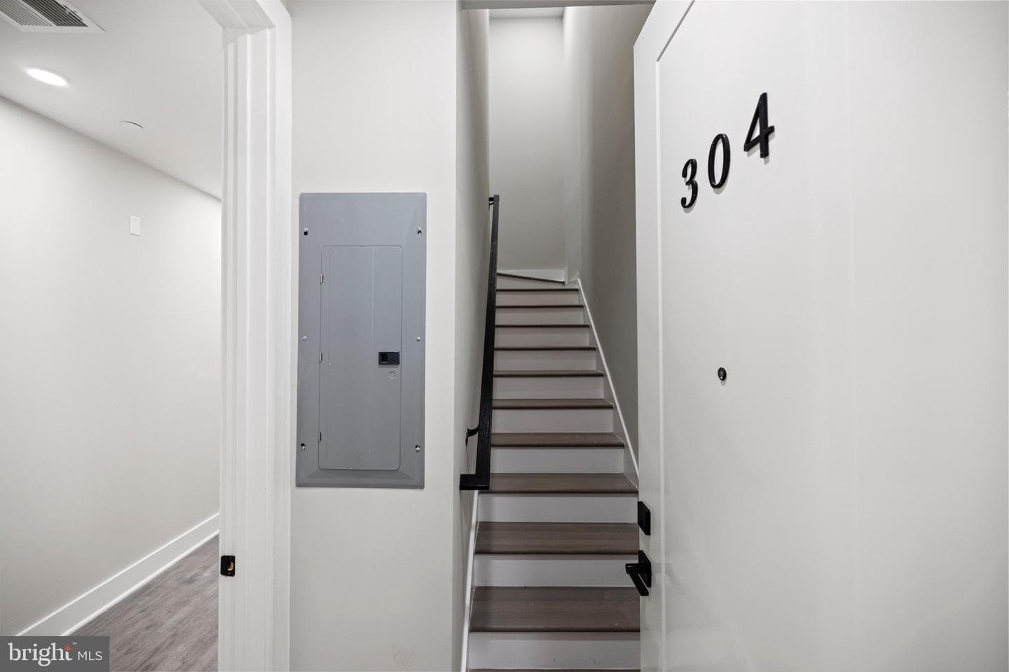 824 18th Street NE #12 photo 4