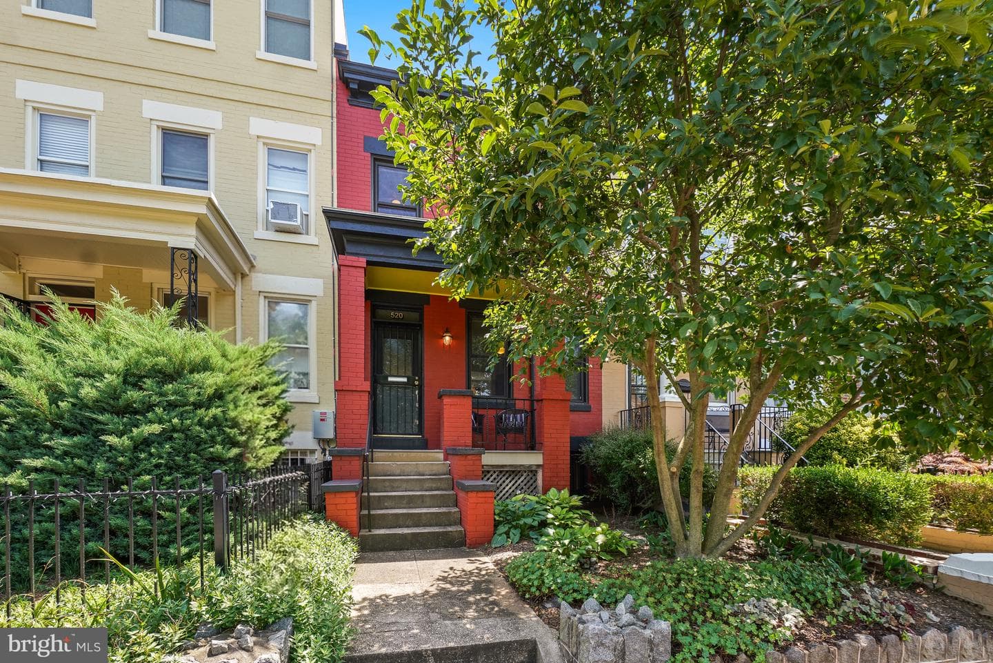 520 15th Street SE