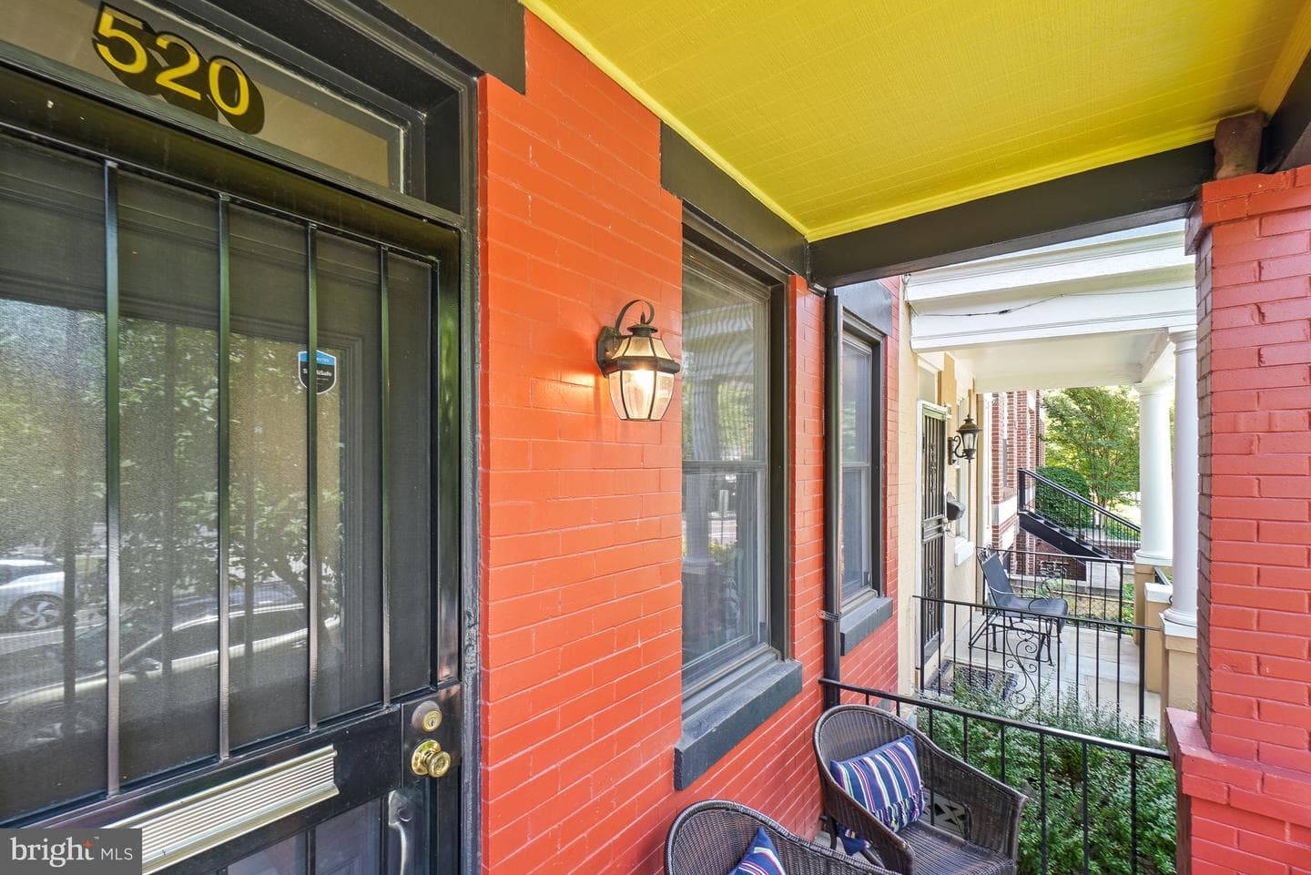 520 15th Street SE photo 3