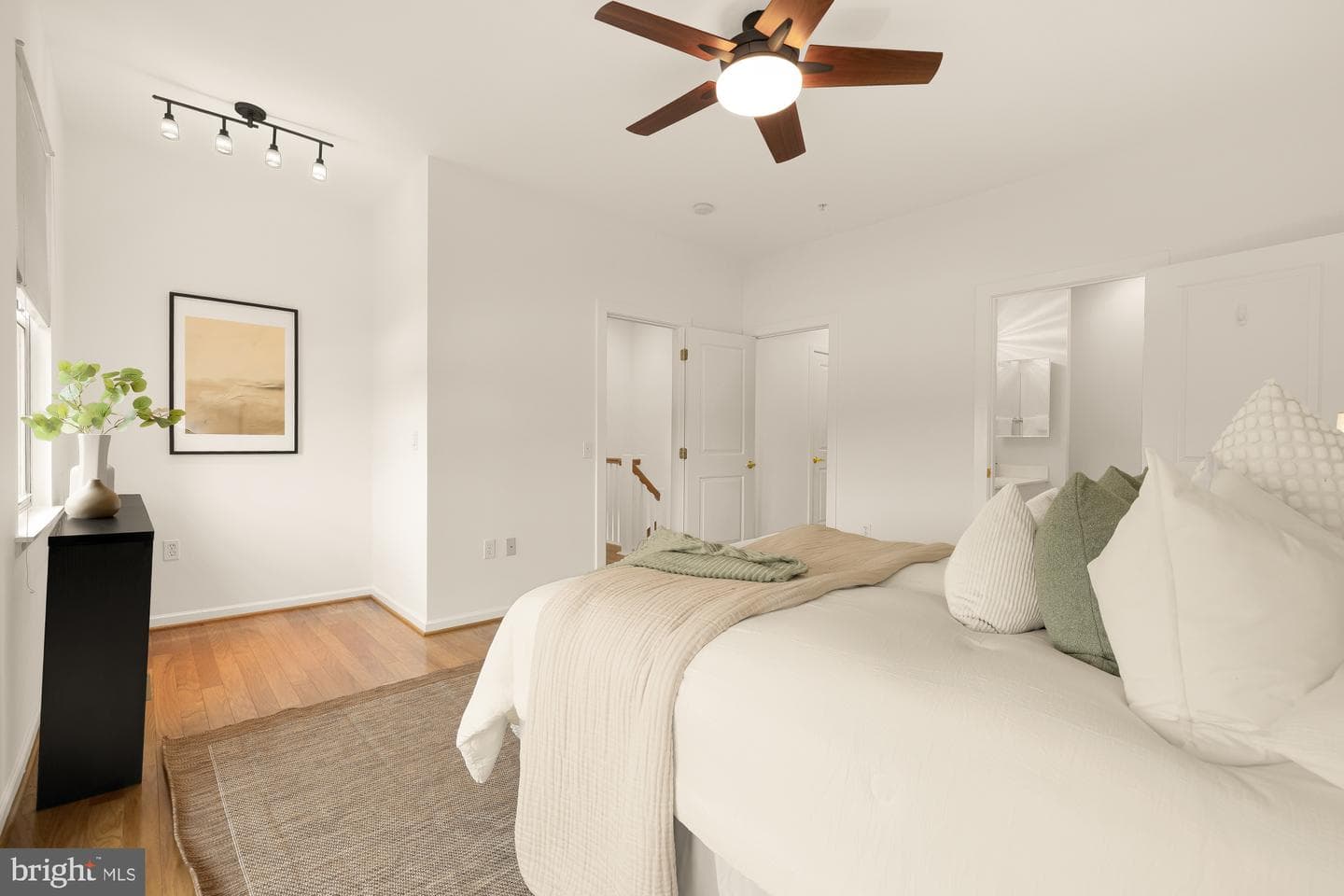 343 Cedar Street NW #305 photo 22