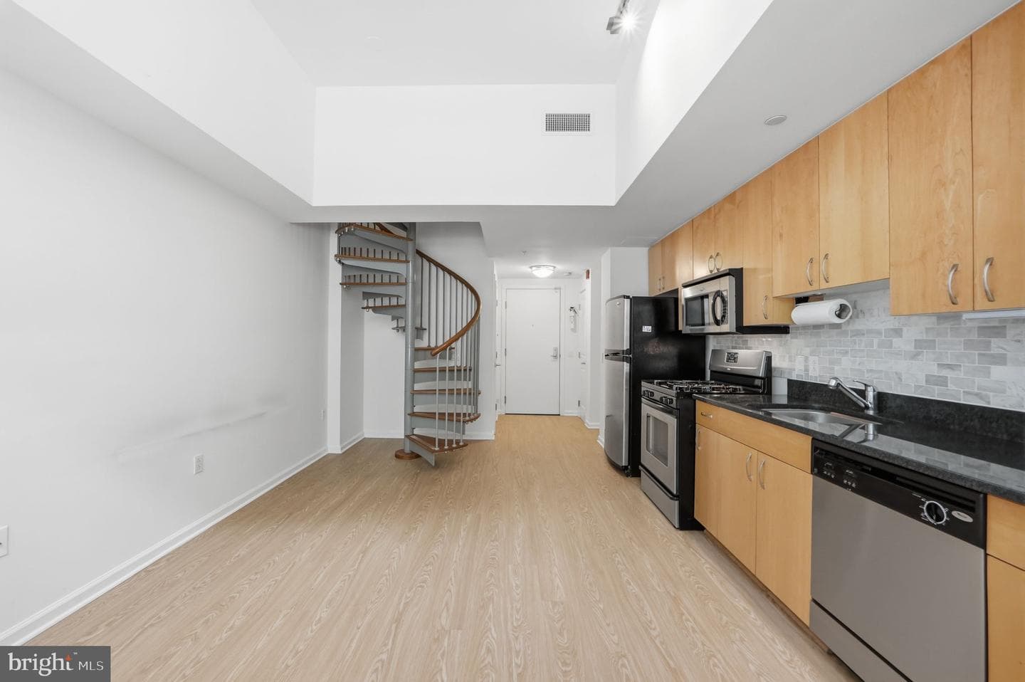 440 L Street NW #105 photo 9