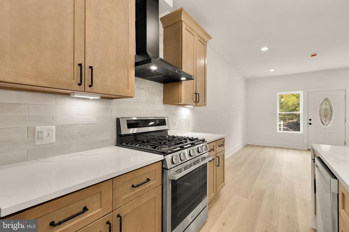 4924 7th Street NW photo 10