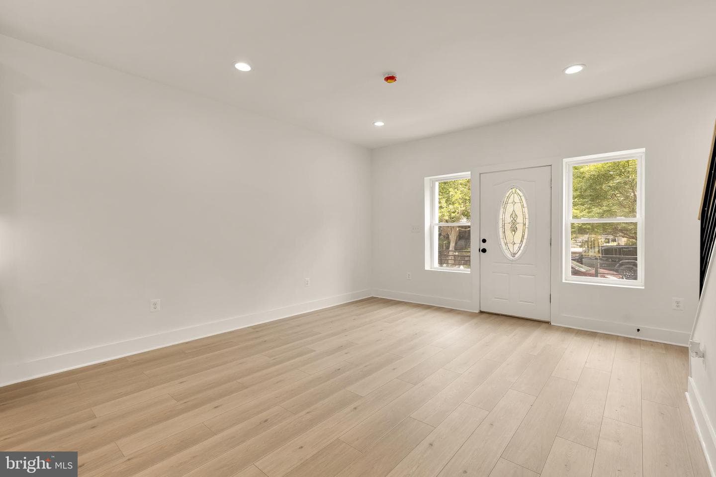 4924 7th Street NW photo 4