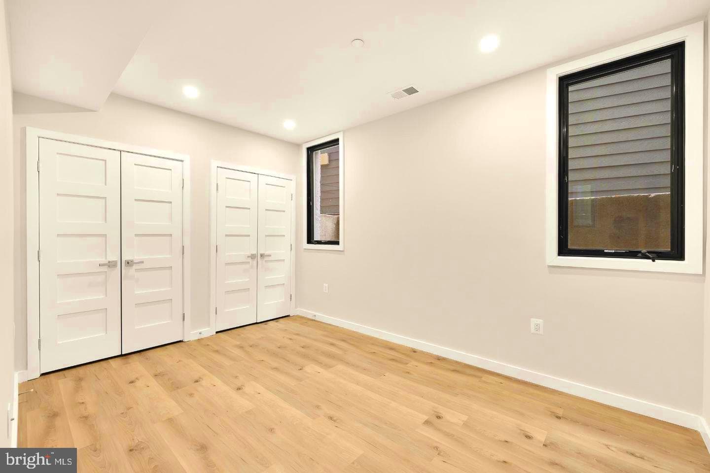 1516 Levis Street NE #1 photo 10