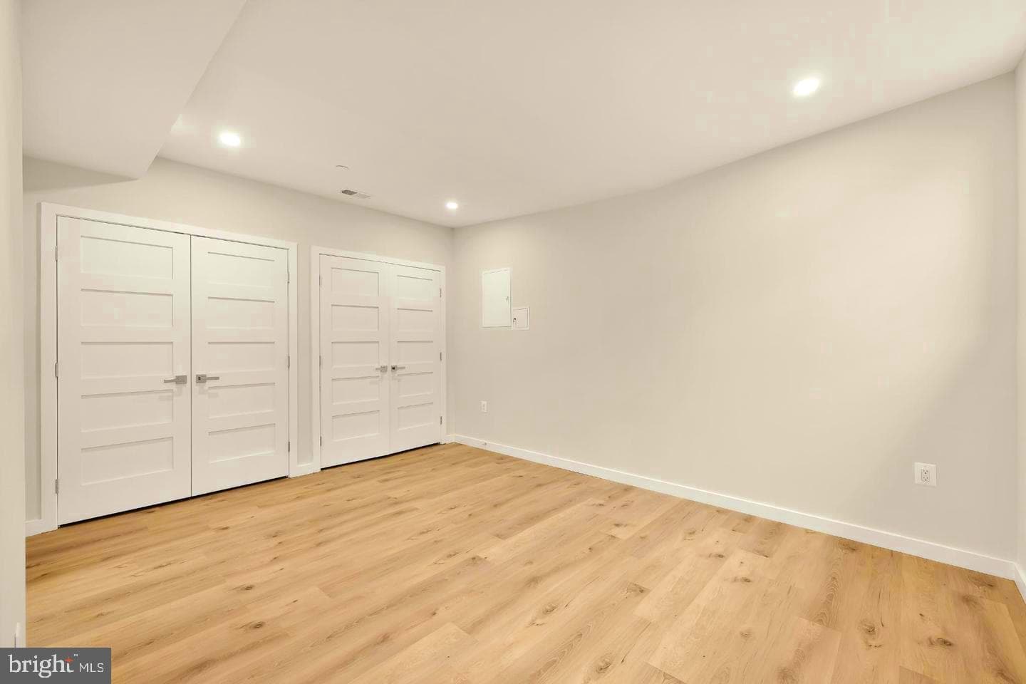 1516 Levis Street NE #1 photo 9