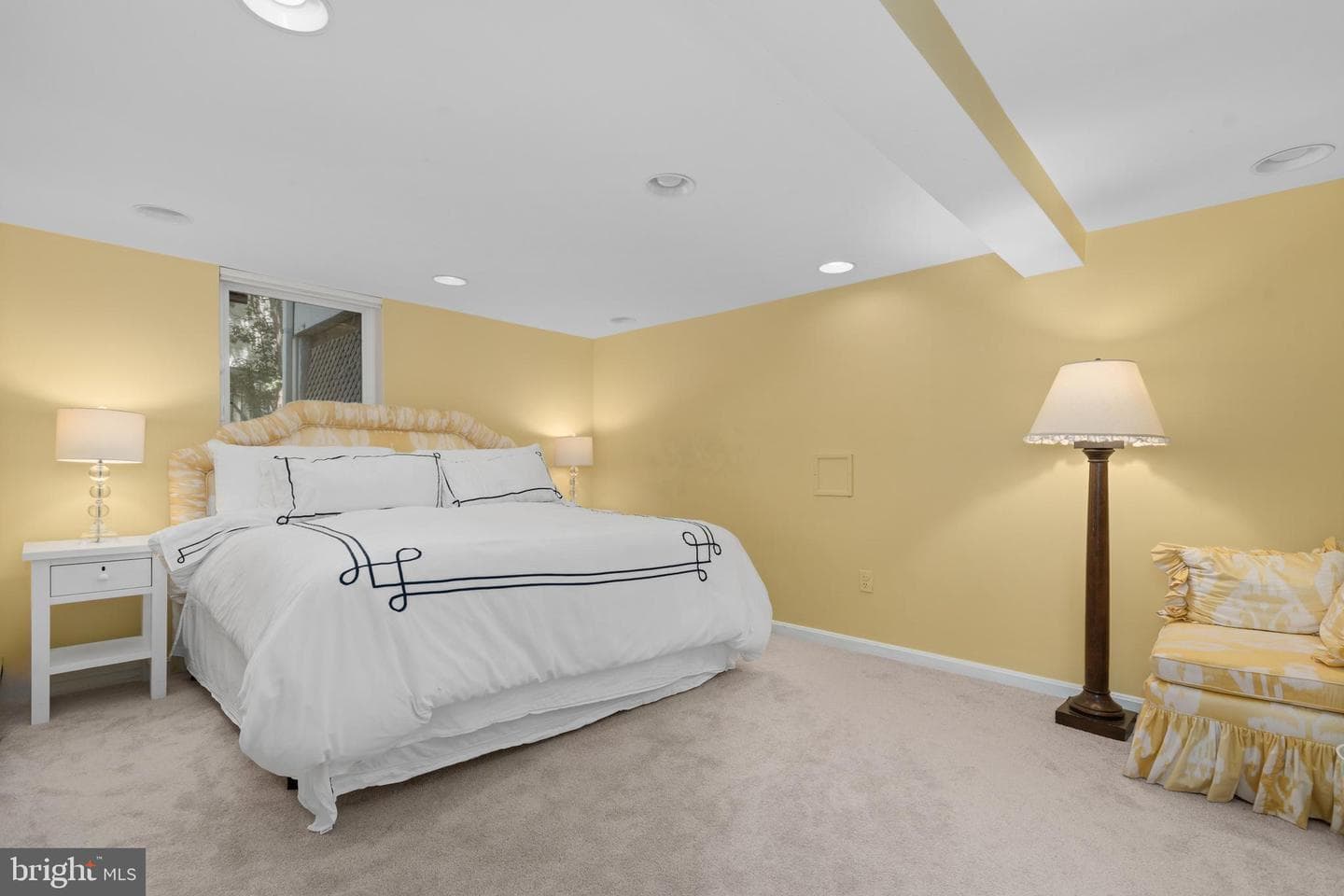 4310 Cathedral Avenue NW photo 39