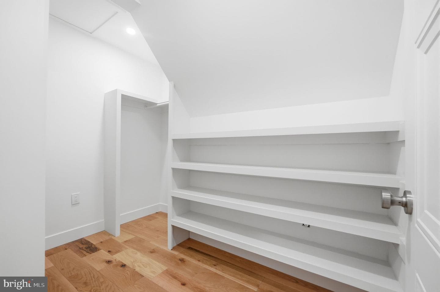 1006 Shepherd Street NE photo 33