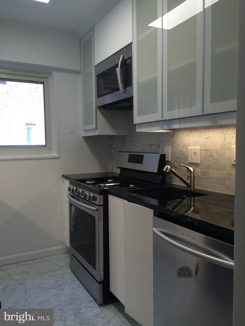 5315 Connecticut Avenue NW #407 photo 18