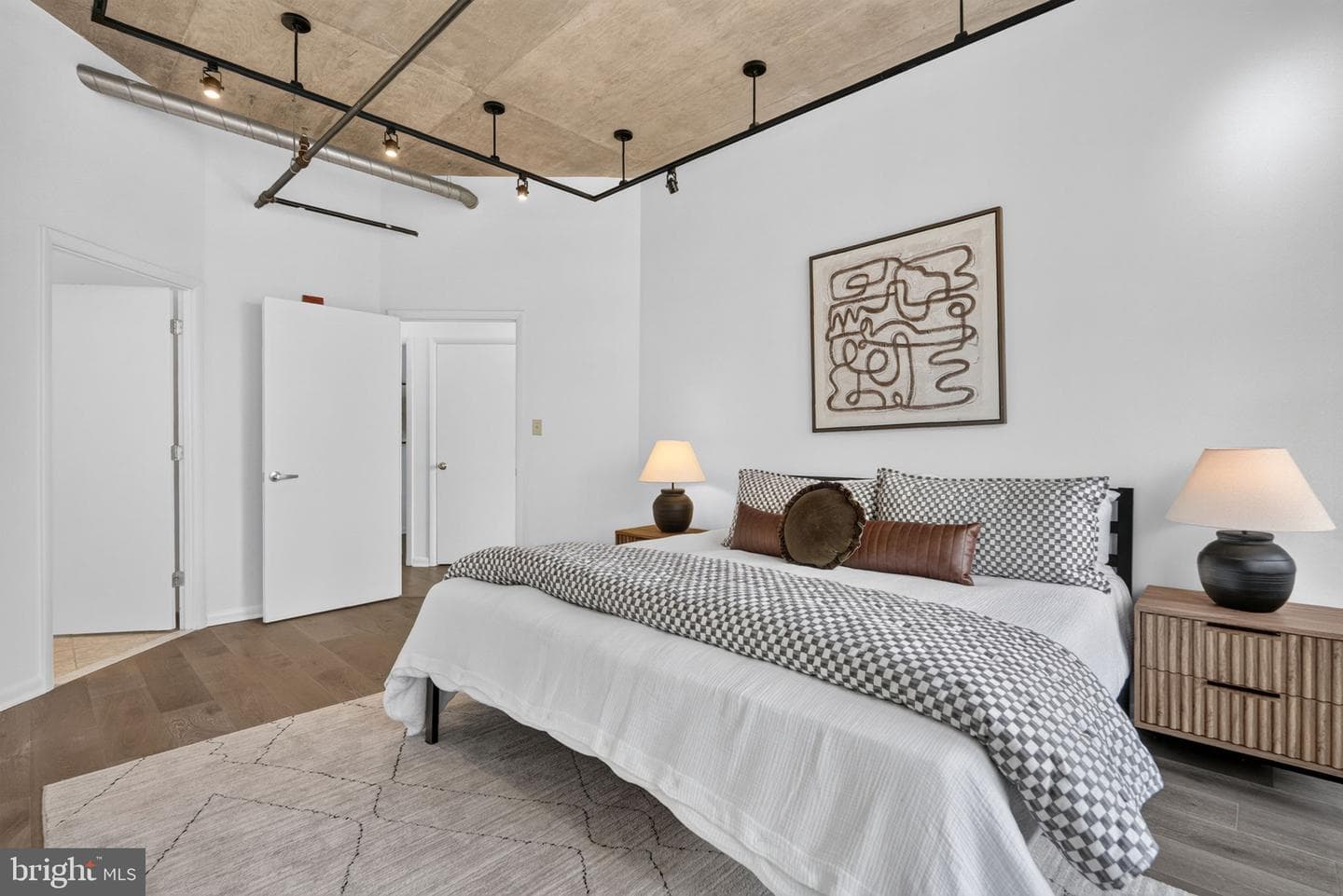 1300 N Street NW #401 photo 17