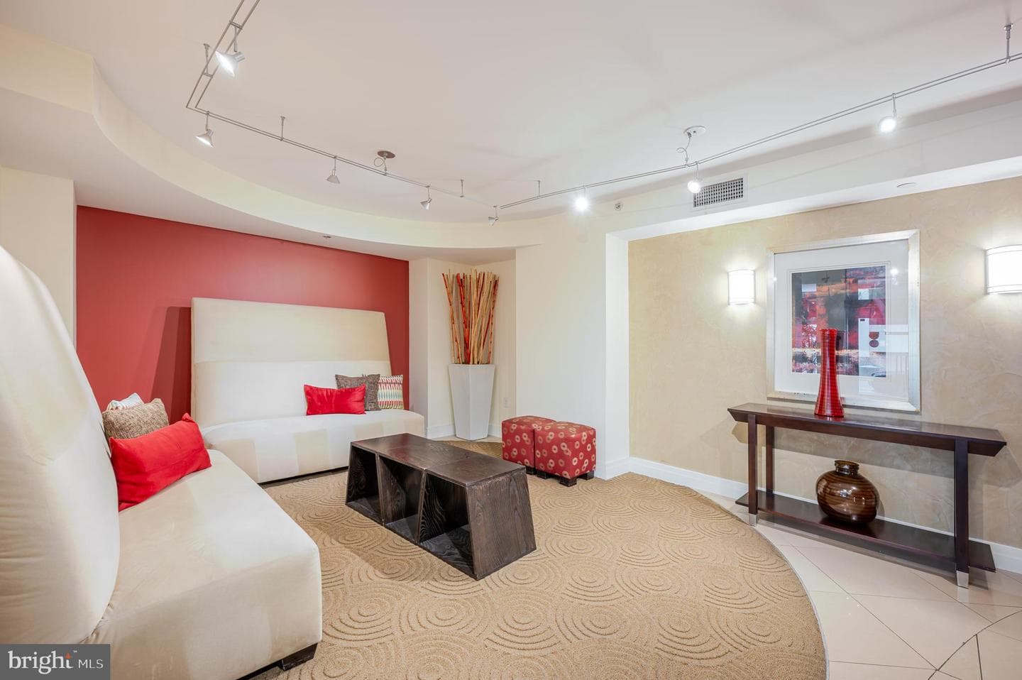 915 E Street NW #317 photo 37